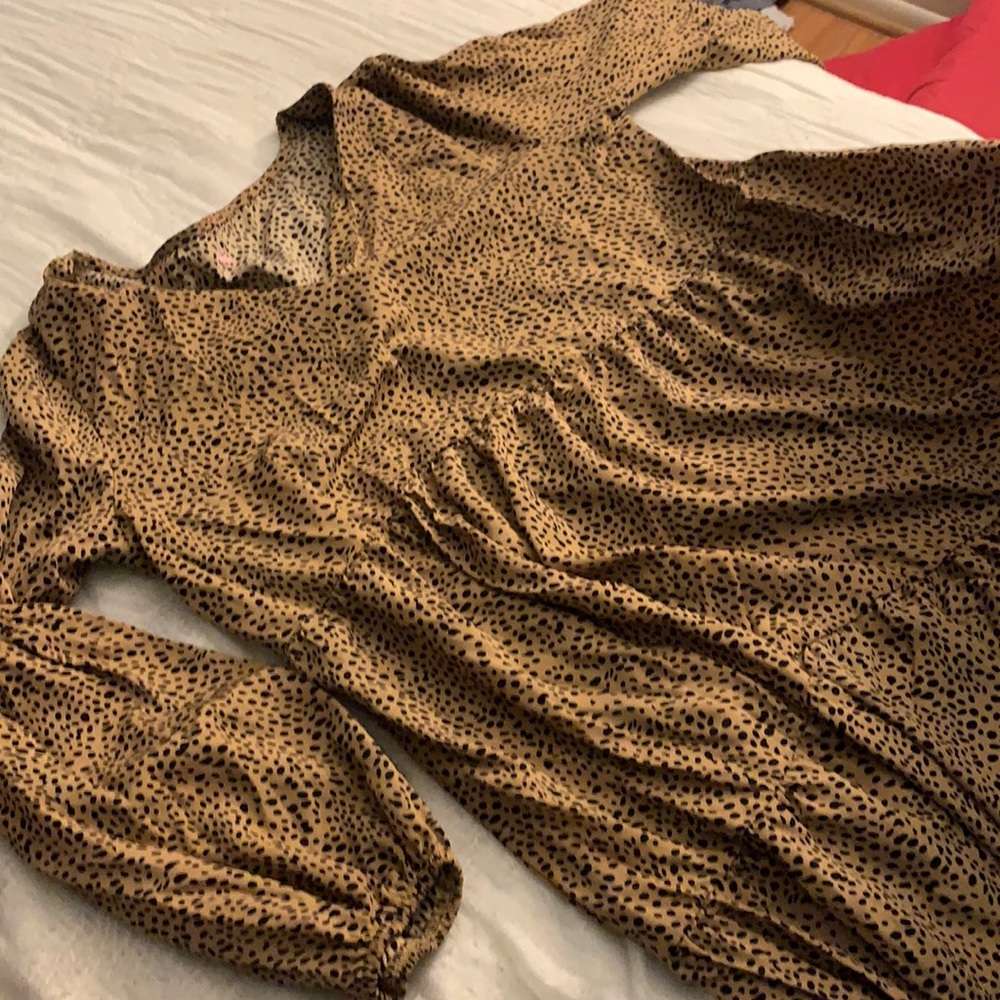 Animal print layer dress with sleeves